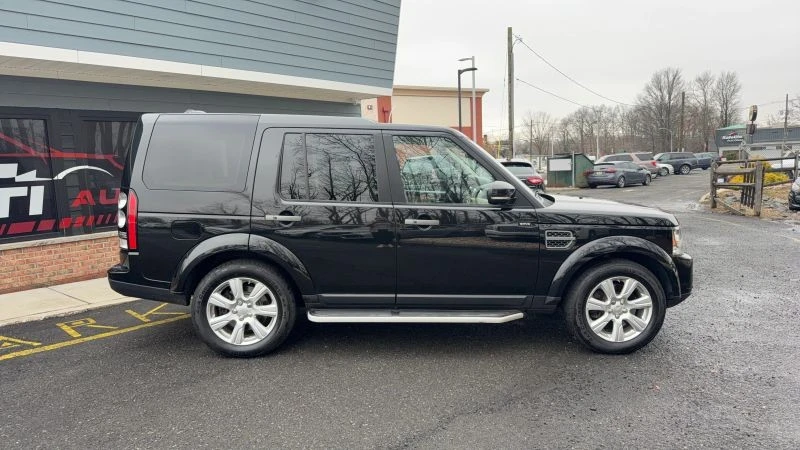 2016 Land Rover Discovery 4th Gen - Image 4 of 12