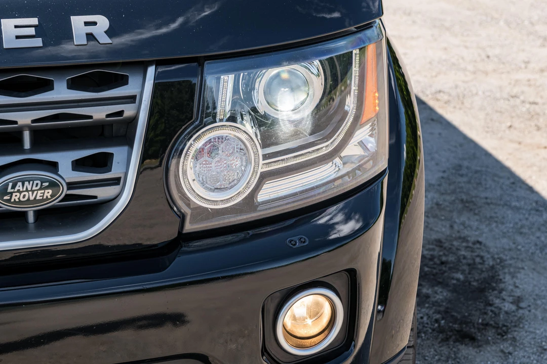 2016 Land Rover Discovery 4th Gen - Image 14 of 31