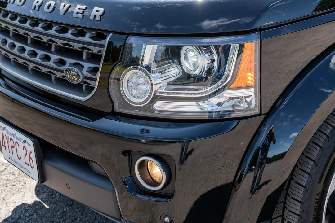 2016 Land Rover Discovery 4th Gen - Image 16 of 31