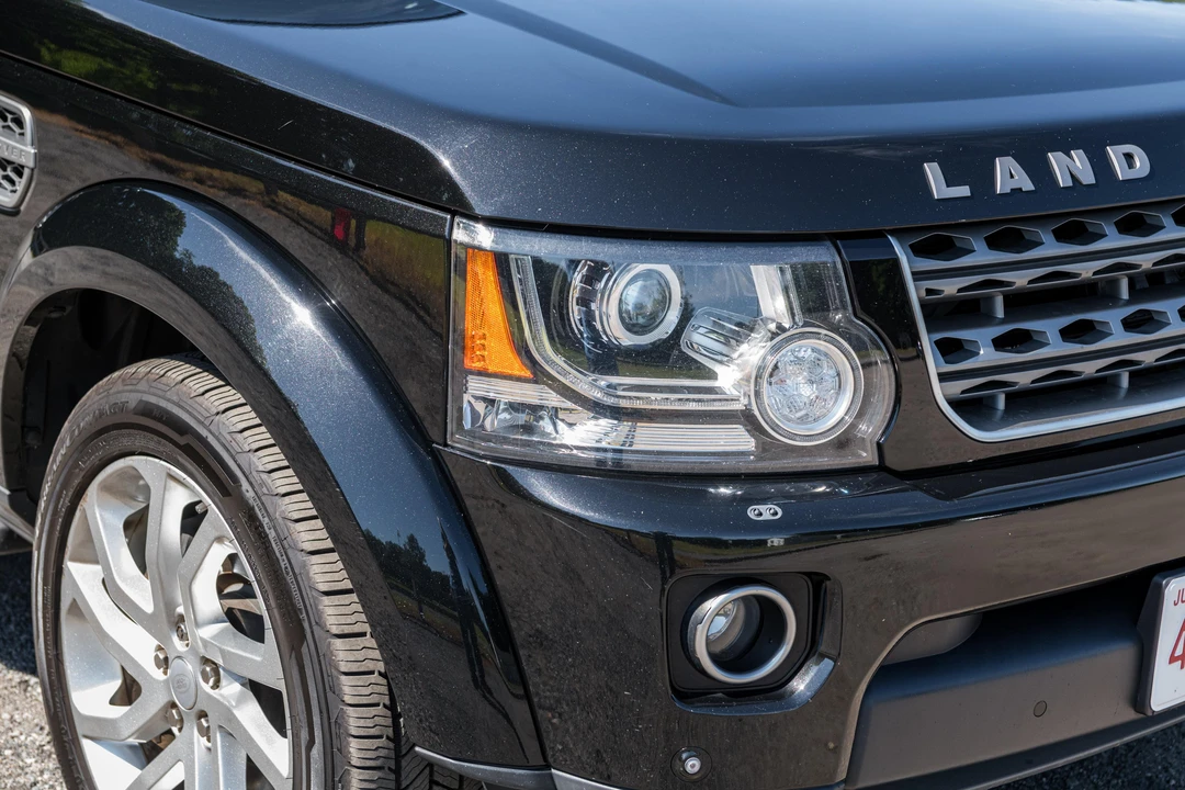 2016 Land Rover Discovery 4th Gen - Image 9 of 31
