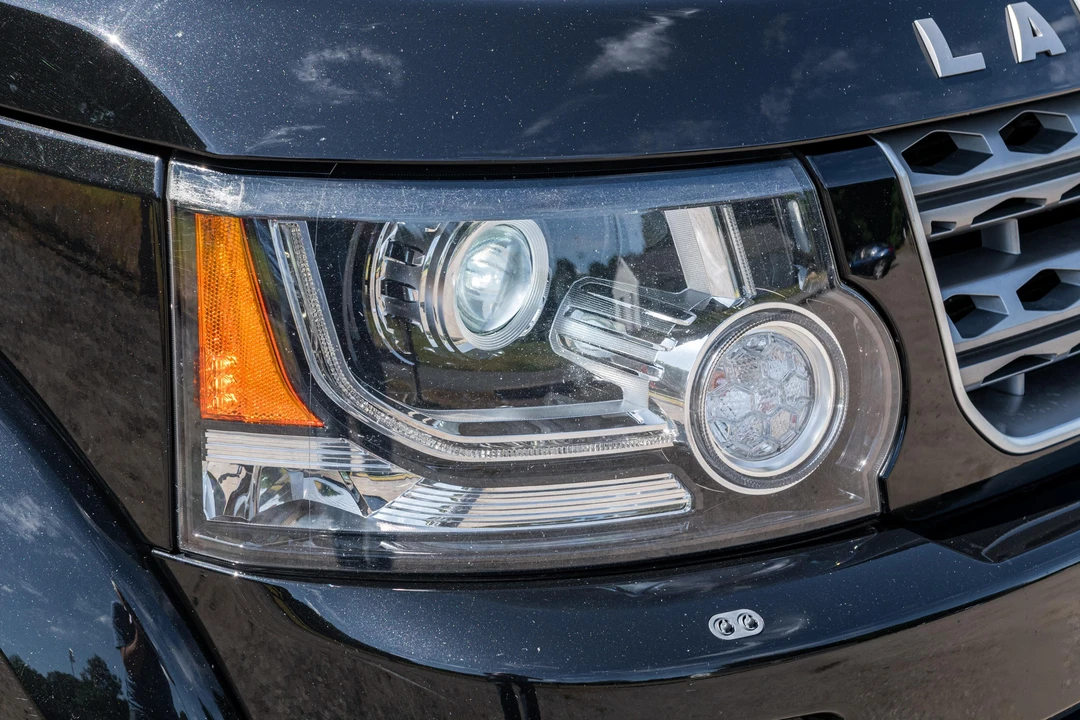 2016 Land Rover Discovery 4th Gen - Image 10 of 31