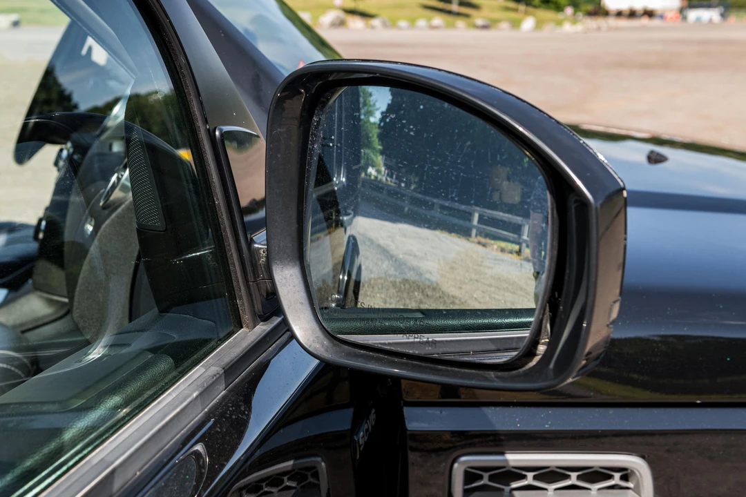 2016 Land Rover Discovery 4th Gen - Image 30 of 31
