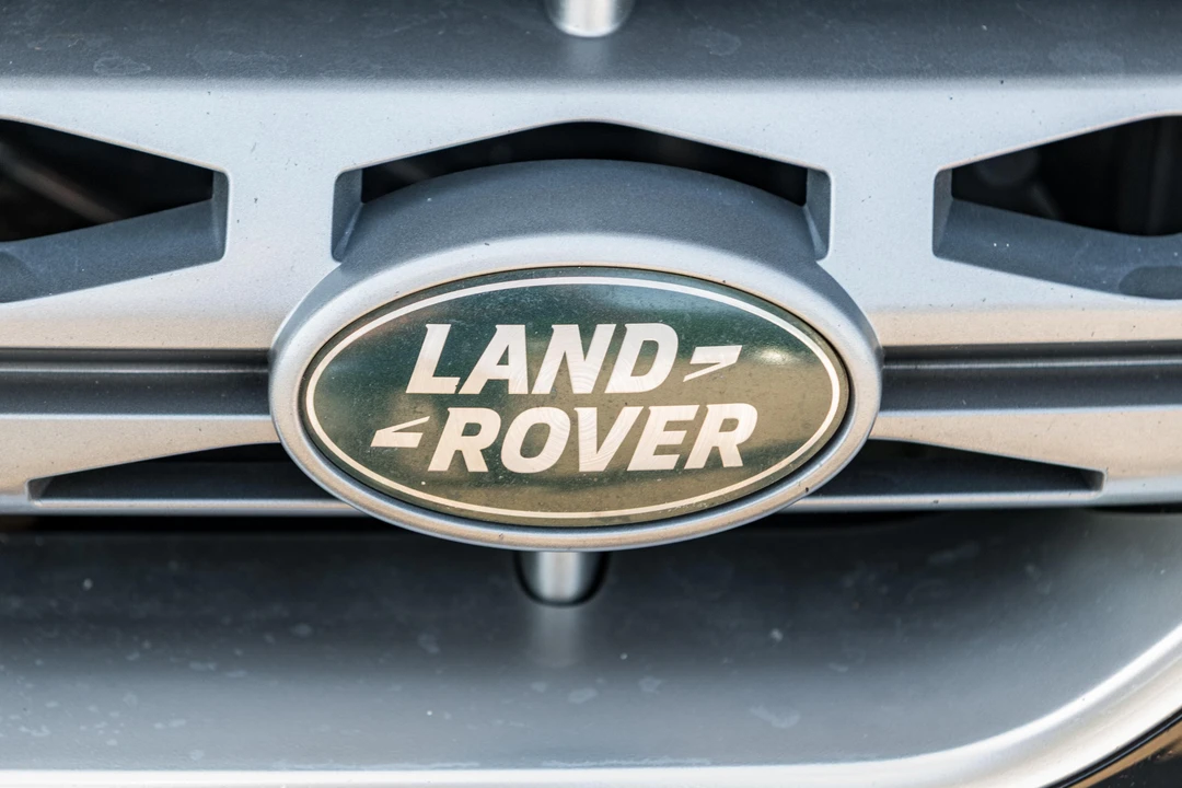 2016 Land Rover Discovery 4th Gen - Image 13 of 31