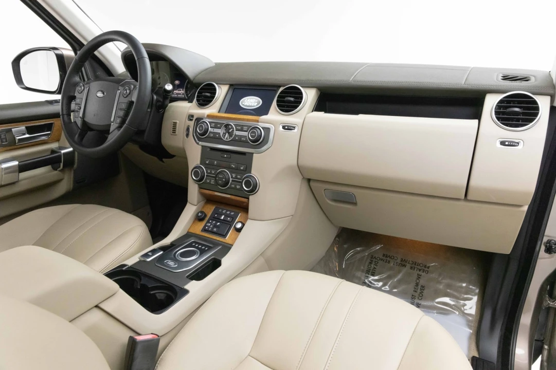 2016 Land Rover Discovery 4th Gen - Image 2 of 21