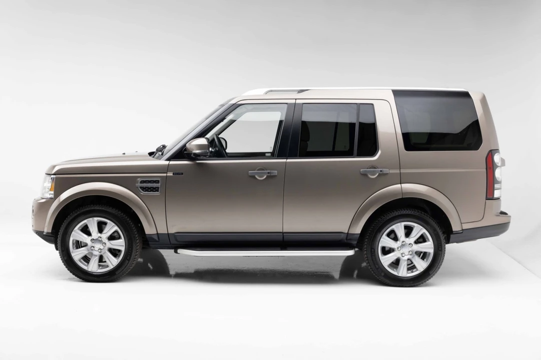 2016 Land Rover Discovery 4th Gen - Image 13 of 21