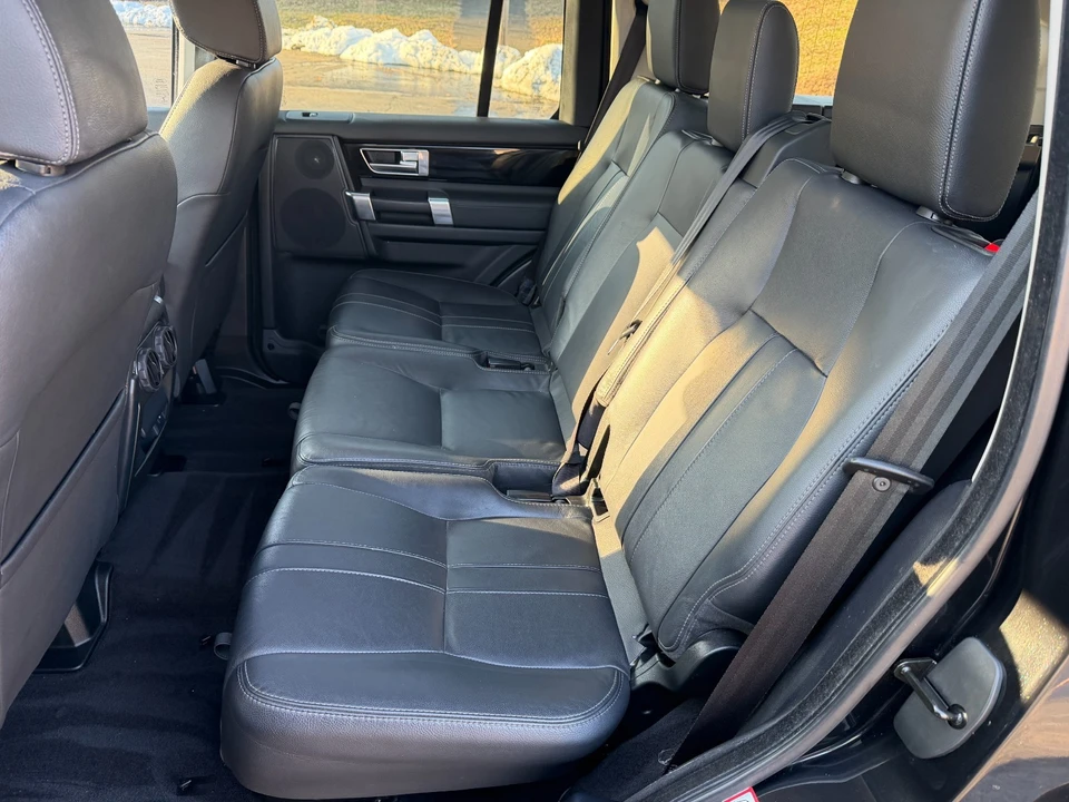 2016 Land Rover Discovery 4th Gen - Image 20 of 21