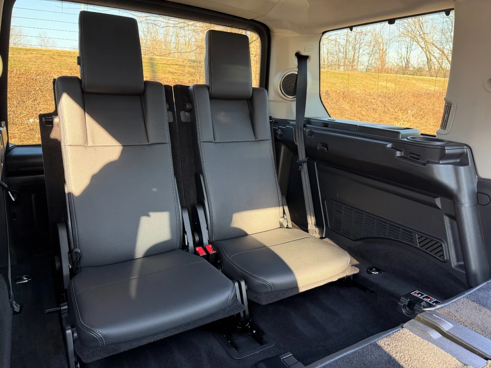 2016 Land Rover Discovery 4th Gen - Image 21 of 21