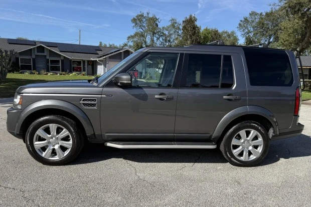 2016 Land Rover Discovery 4th Gen - Image 3 of 7