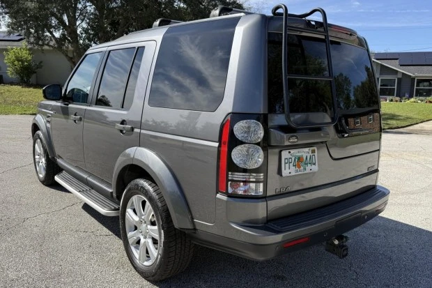 2016 Land Rover Discovery 4th Gen - Image 2 of 7