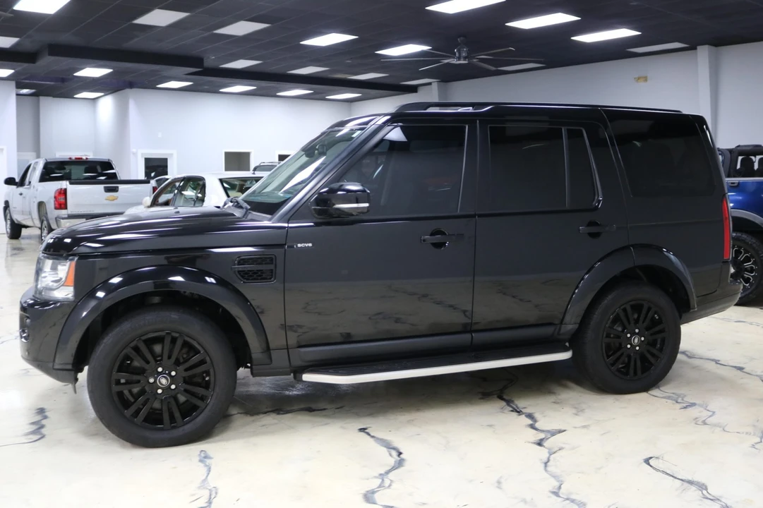 2016 Land Rover Discovery 4th Gen - Image 3 of 8