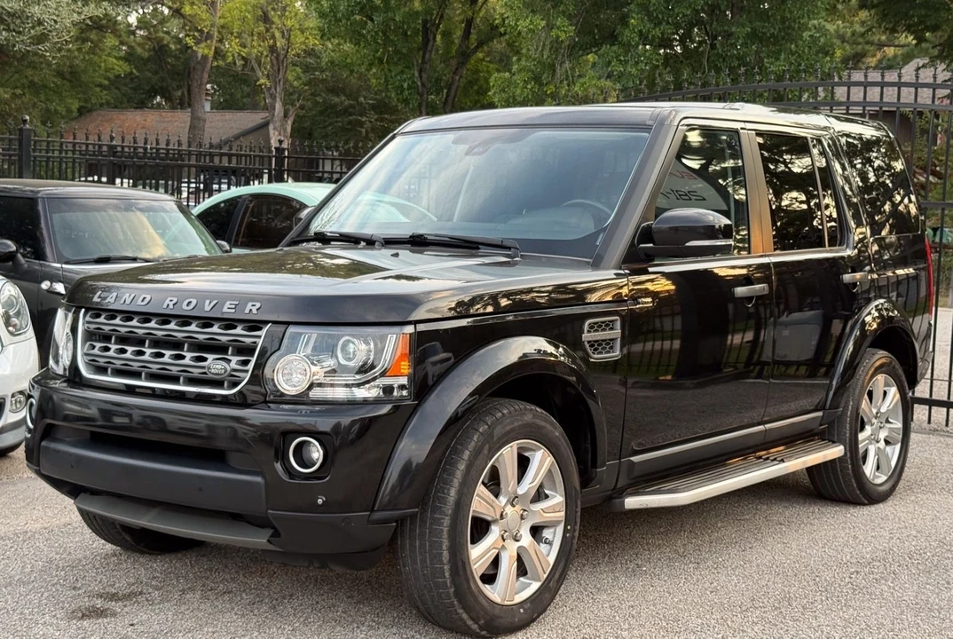 2016 Land Rover Discovery 4th Gen - Image 4 of 12