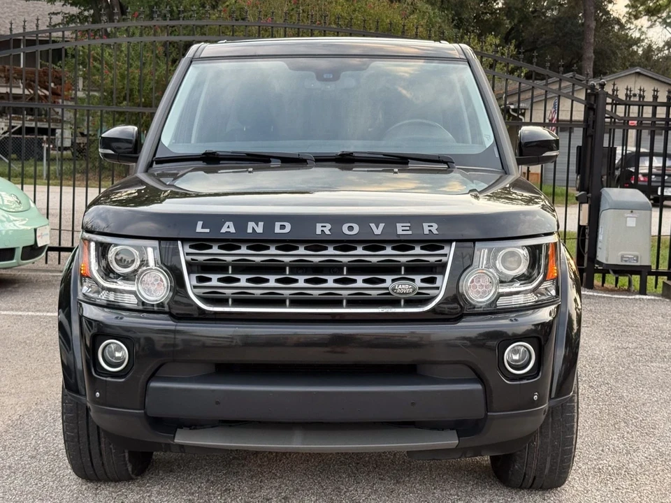 2016 Land Rover Discovery 4th Gen - Image 2 of 12