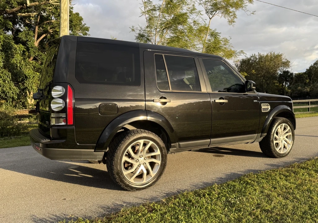 2016 Land Rover Discovery 4th Gen - Image 6 of 10