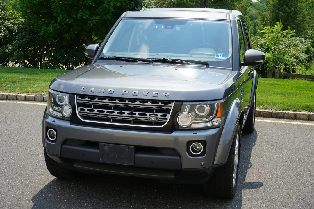 2016 Land Rover Discovery 4th Gen - Image 13 of 31