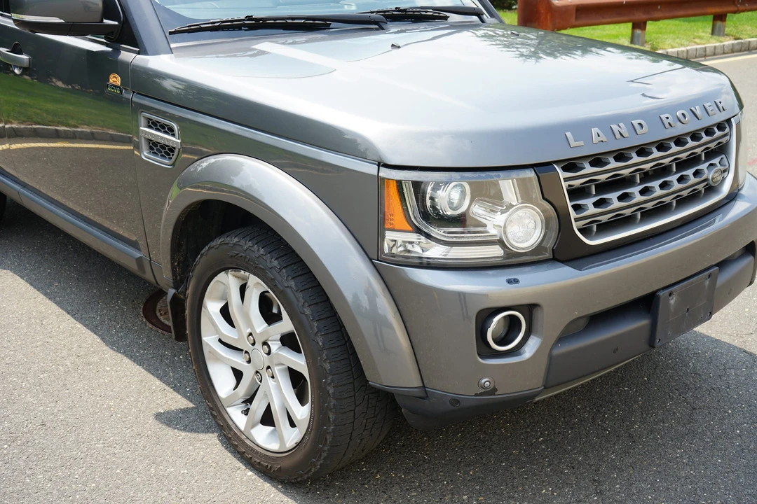 2016 Land Rover Discovery 4th Gen - Image 25 of 31