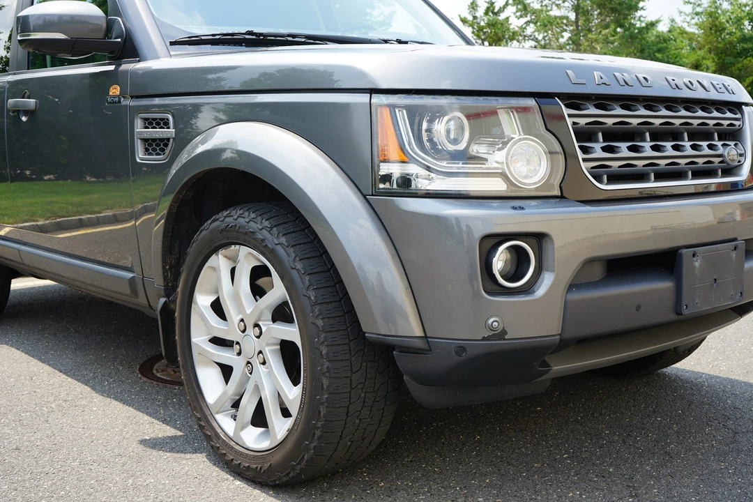 2016 Land Rover Discovery 4th Gen - Image 26 of 31
