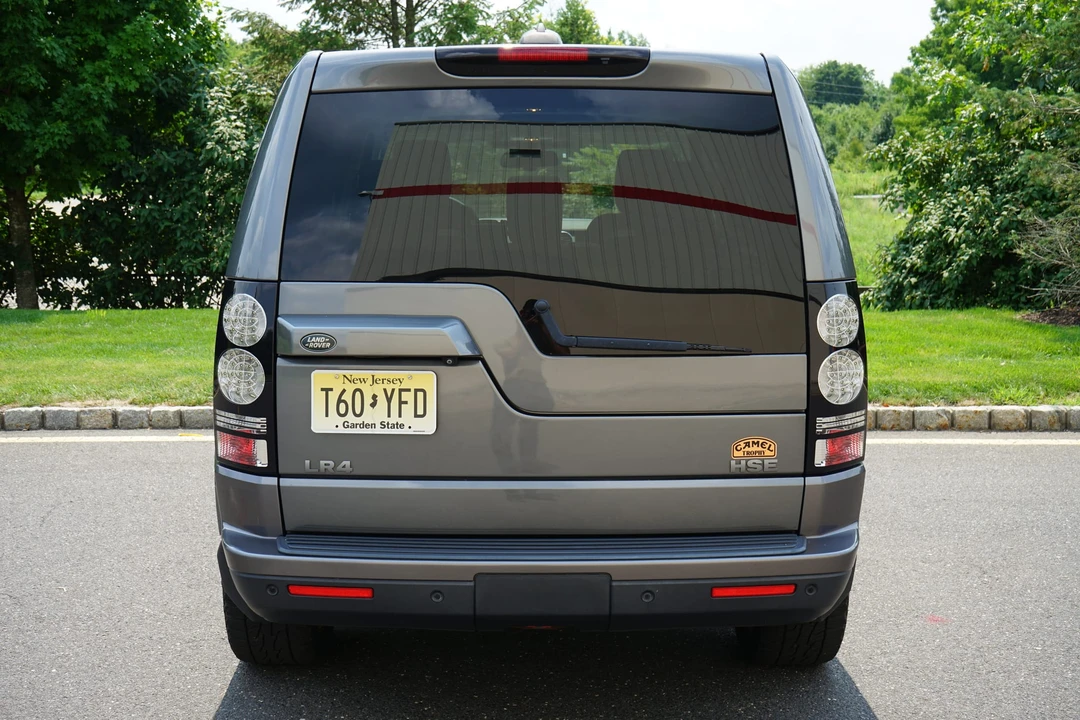 2016 Land Rover Discovery 4th Gen - Image 21 of 31
