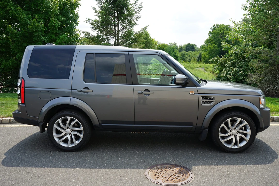 2016 Land Rover Discovery 4th Gen - Image 24 of 31