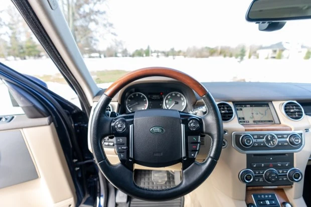 2016 Land Rover Discovery 4th Gen - Image 5 of 7