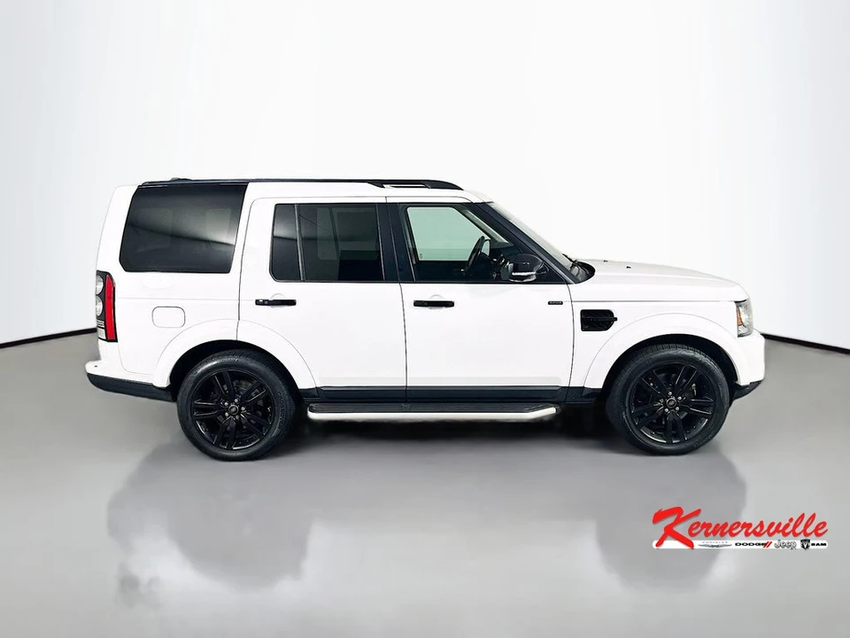 2016 Land Rover Discovery 4th Gen - Image 8 of 24