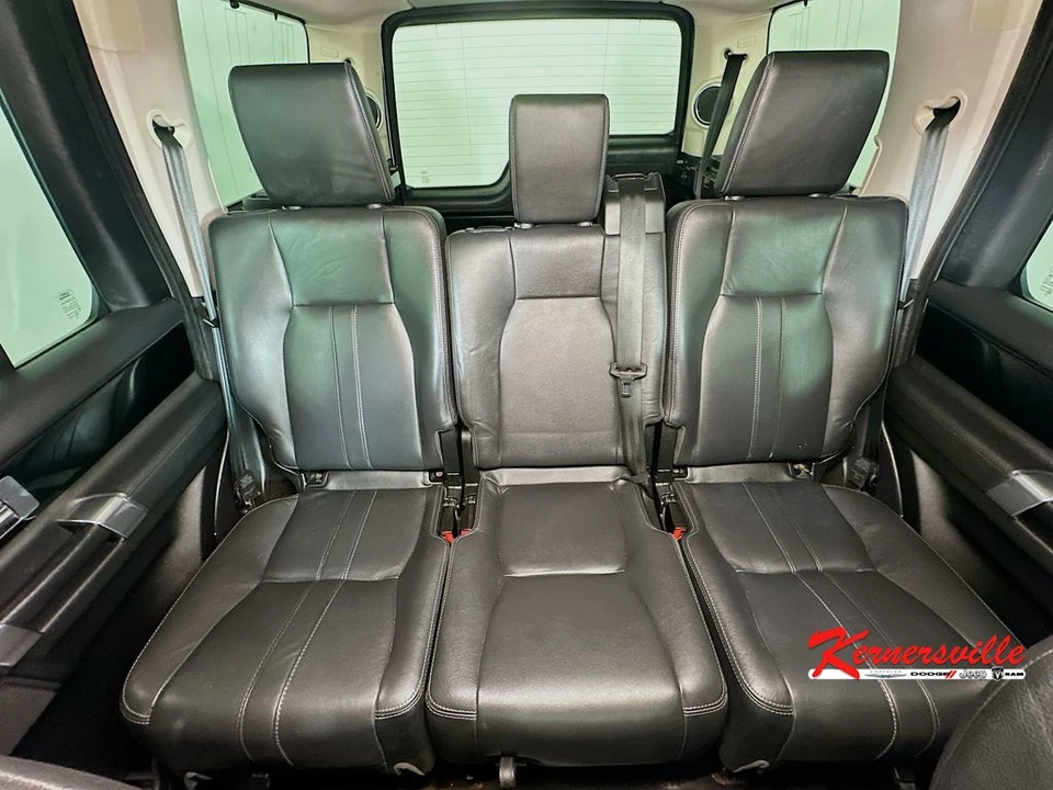 2016 Land Rover Discovery 4th Gen - Image 13 of 24