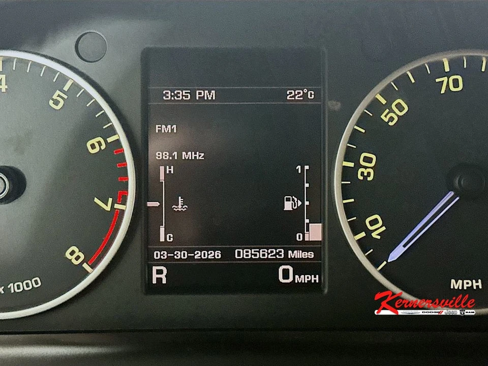 2016 Land Rover Discovery 4th Gen - Image 15 of 24