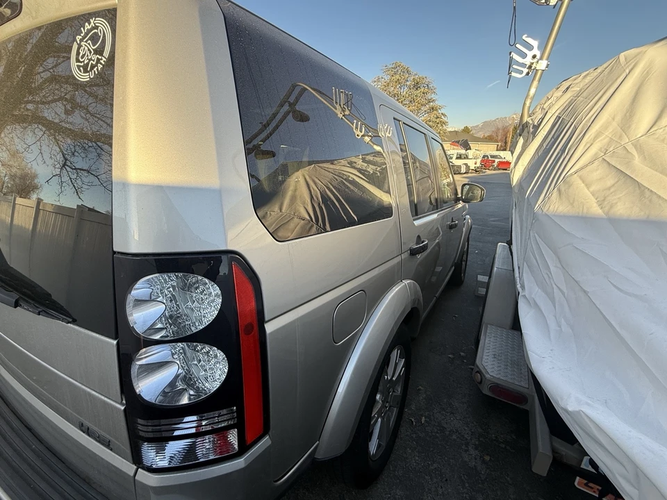 2016 Land Rover Discovery 4th Gen - Image 3 of 21