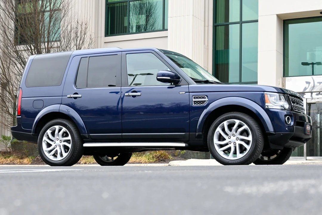 2016 Land Rover Discovery 4th Gen - Image 24 of 31
