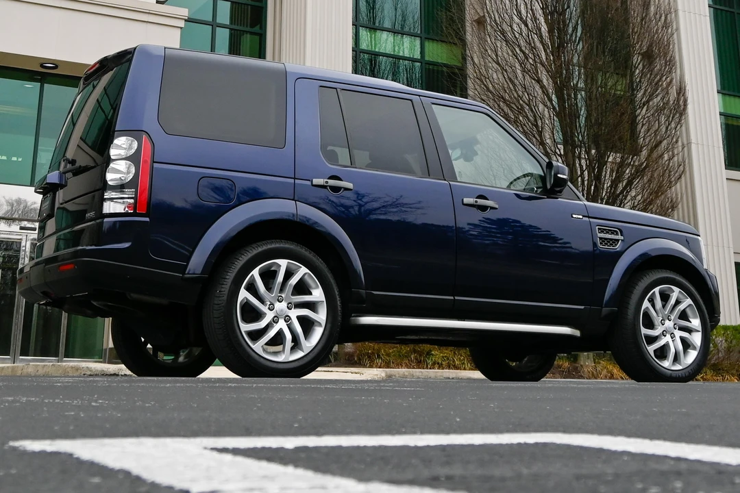2016 Land Rover Discovery 4th Gen - Image 21 of 31
