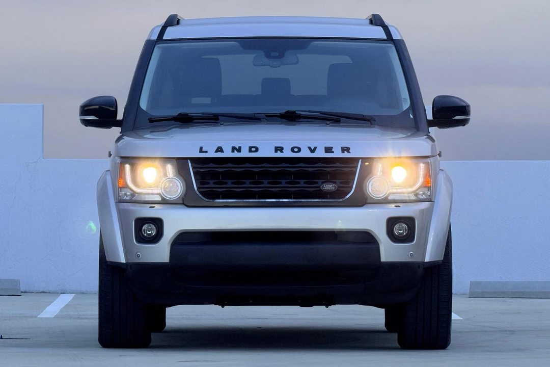 2016 Land Rover Discovery 4th Gen - Image 2 of 31