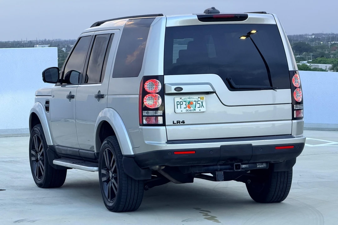 2016 Land Rover Discovery 4th Gen - Image 4 of 31