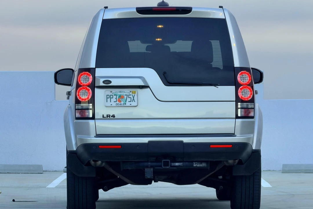 2016 Land Rover Discovery 4th Gen - Image 5 of 31