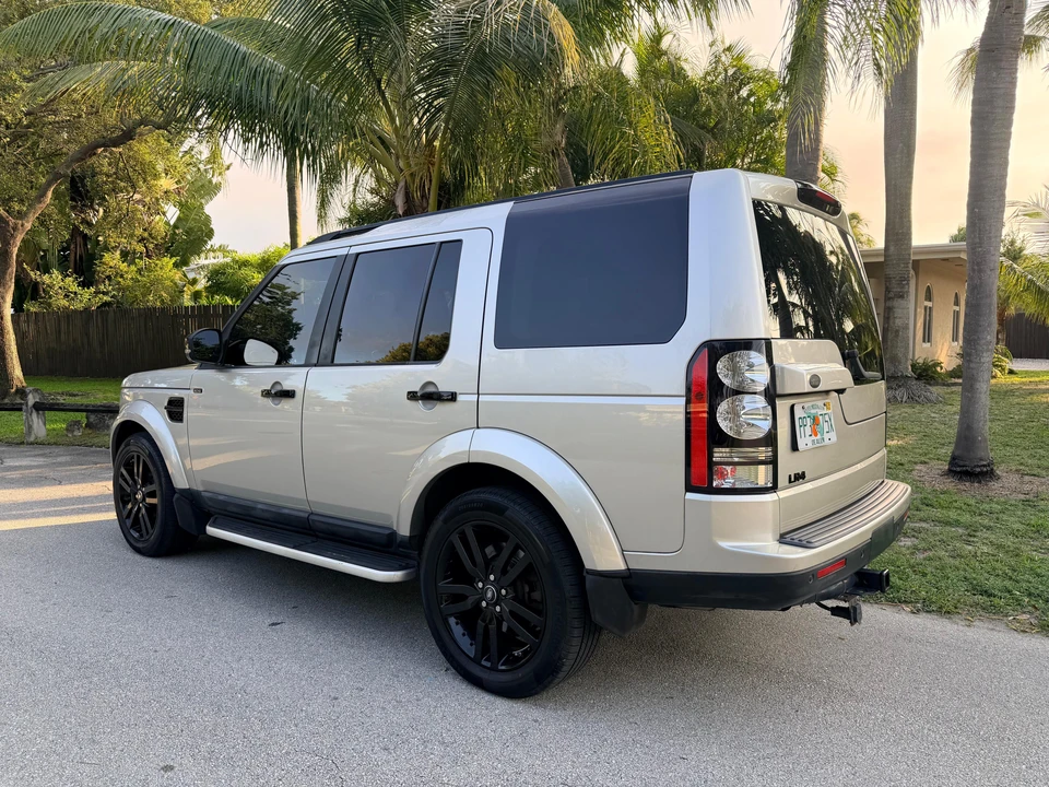 2016 Land Rover Discovery 4th Gen - Image 26 of 31