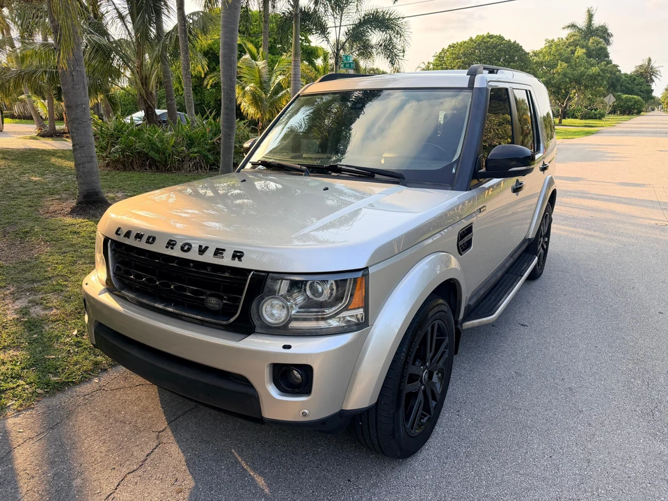 2016 Land Rover Discovery 4th Gen - Image 21 of 31