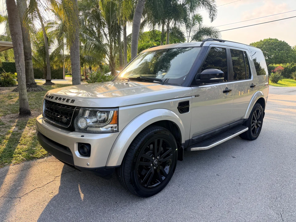 2016 Land Rover Discovery 4th Gen - Image 22 of 31