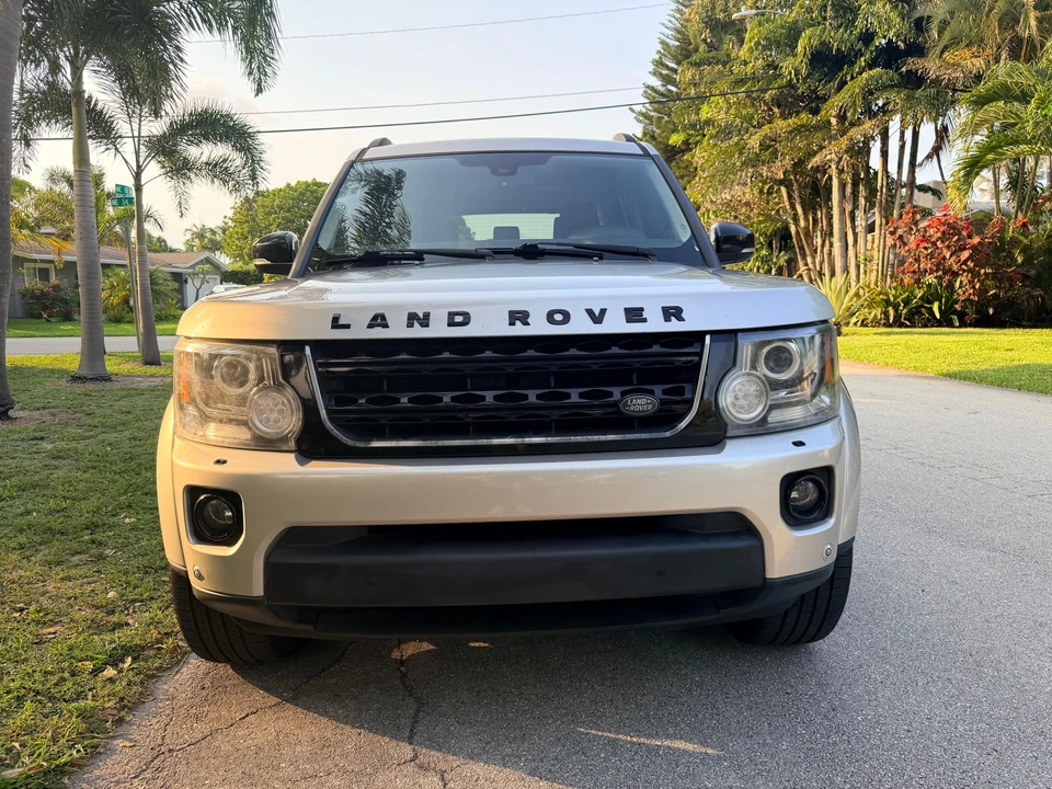 2016 Land Rover Discovery 4th Gen - Image 19 of 31