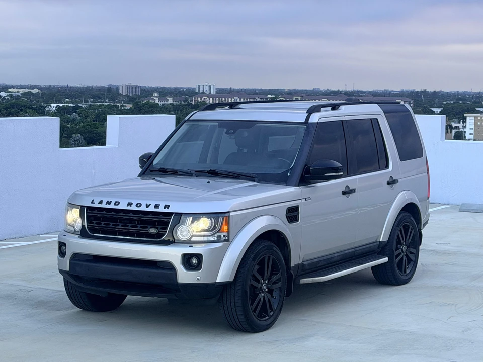 2016 Land Rover Discovery 4th Gen - Image 9 of 31