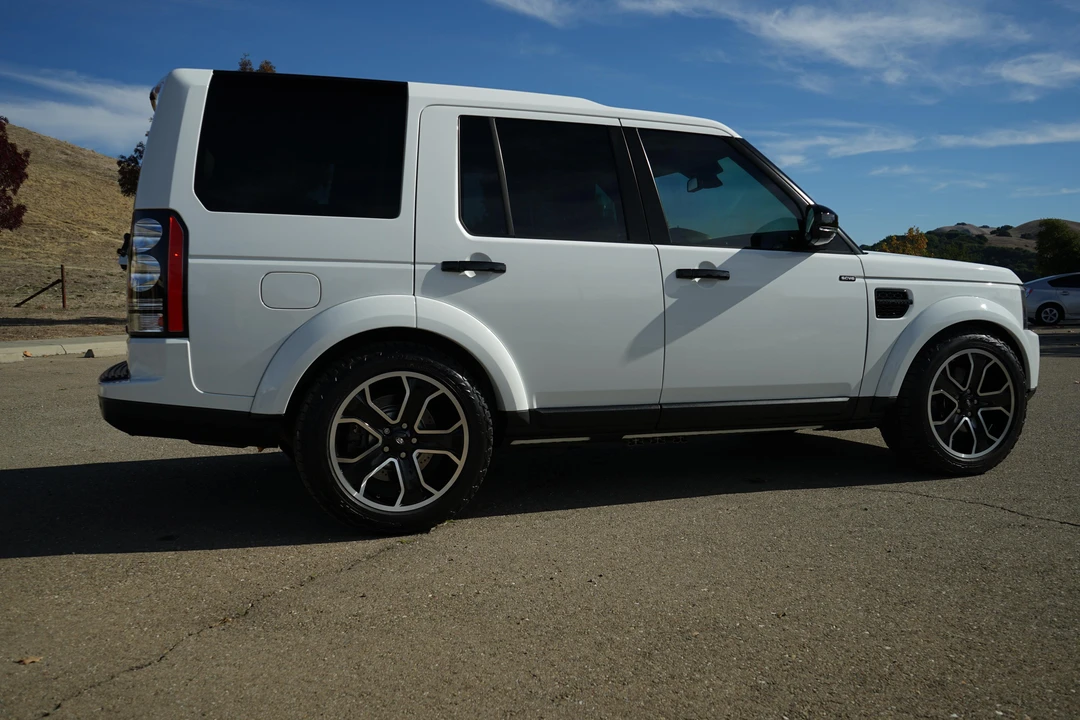 2016 Land Rover Discovery 4th Gen - Image 29 of 31
