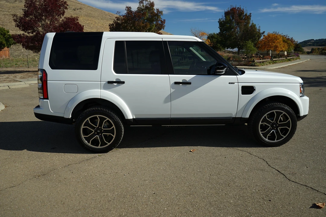 2016 Land Rover Discovery 4th Gen - Image 31 of 31