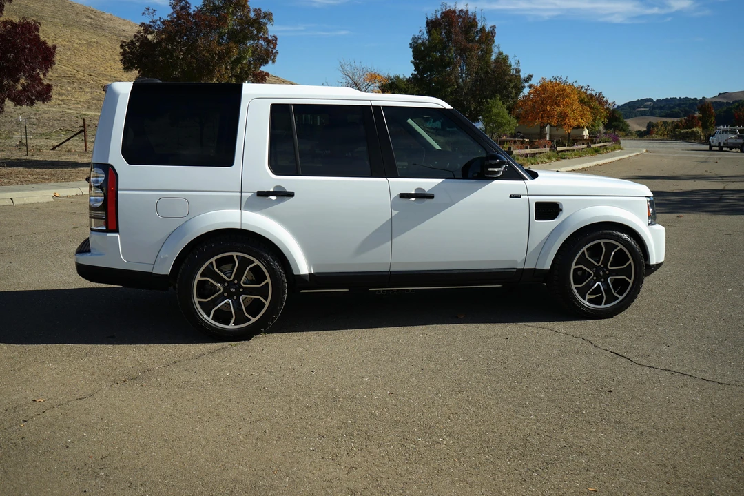 2016 Land Rover Discovery 4th Gen - Image 30 of 31