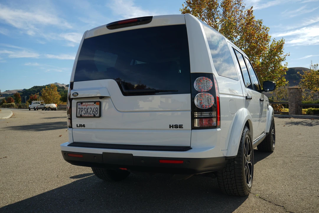 2016 Land Rover Discovery 4th Gen - Image 21 of 31