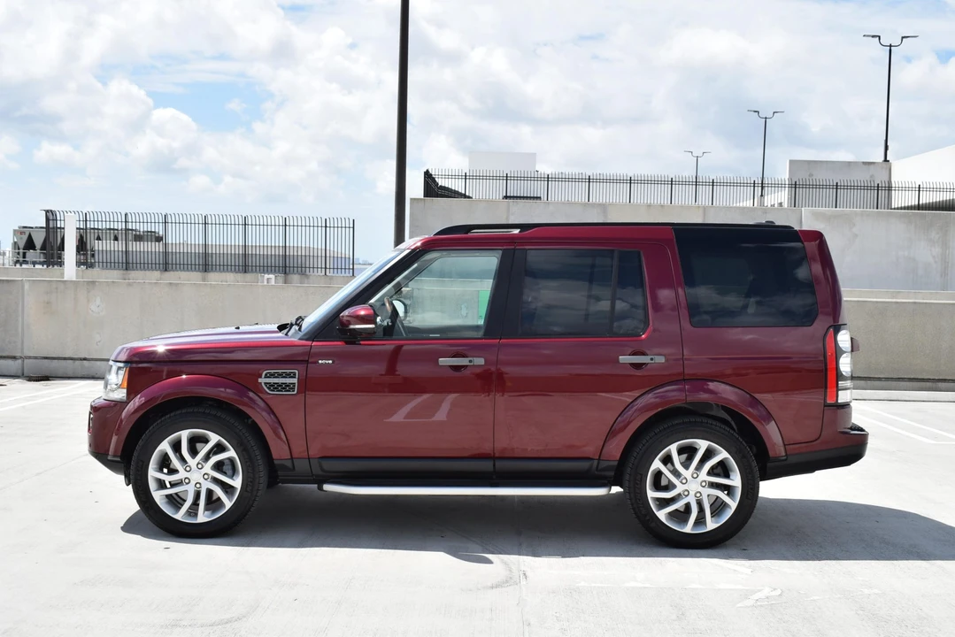 2016 Land Rover Discovery 4th Gen - Image 8 of 31