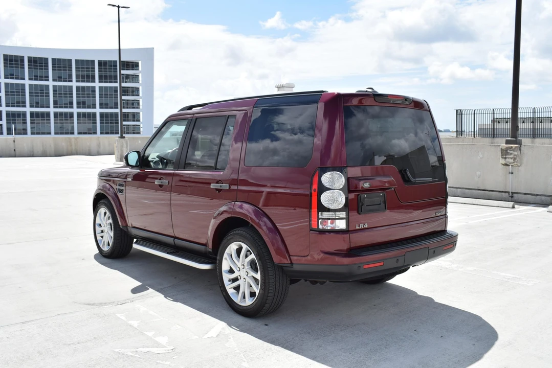 2016 Land Rover Discovery 4th Gen - Image 12 of 31