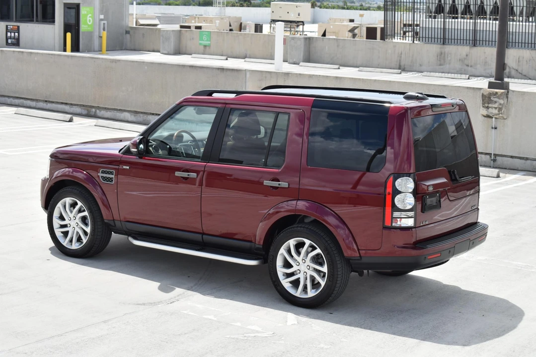 2016 Land Rover Discovery 4th Gen - Image 11 of 31