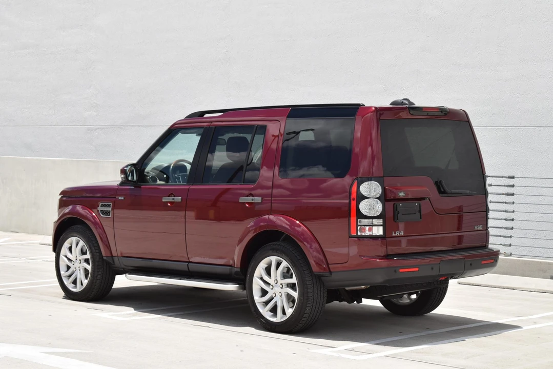2016 Land Rover Discovery 4th Gen - Image 13 of 31