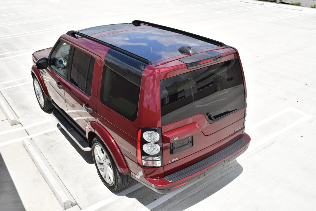 2016 Land Rover Discovery 4th Gen - Image 15 of 31