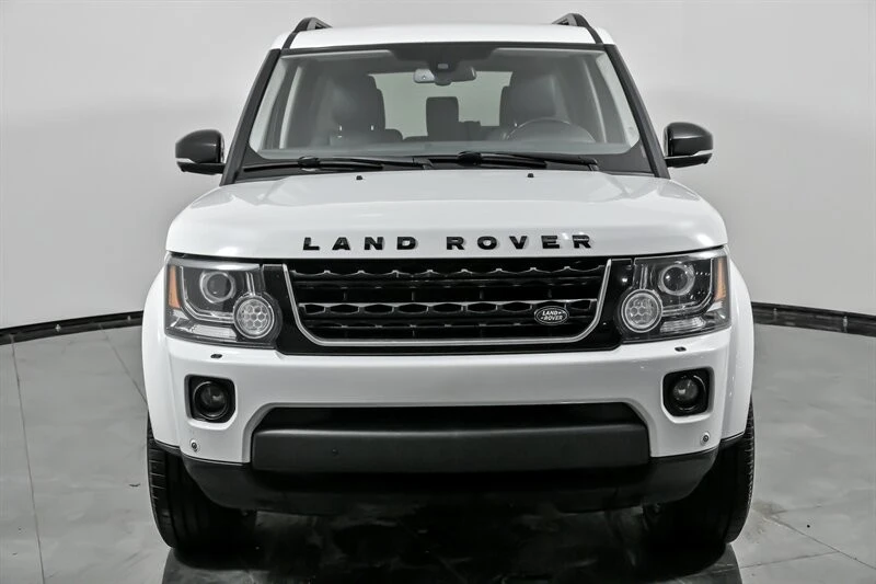 2016 Land Rover Discovery 4th Gen - Image 4 of 12