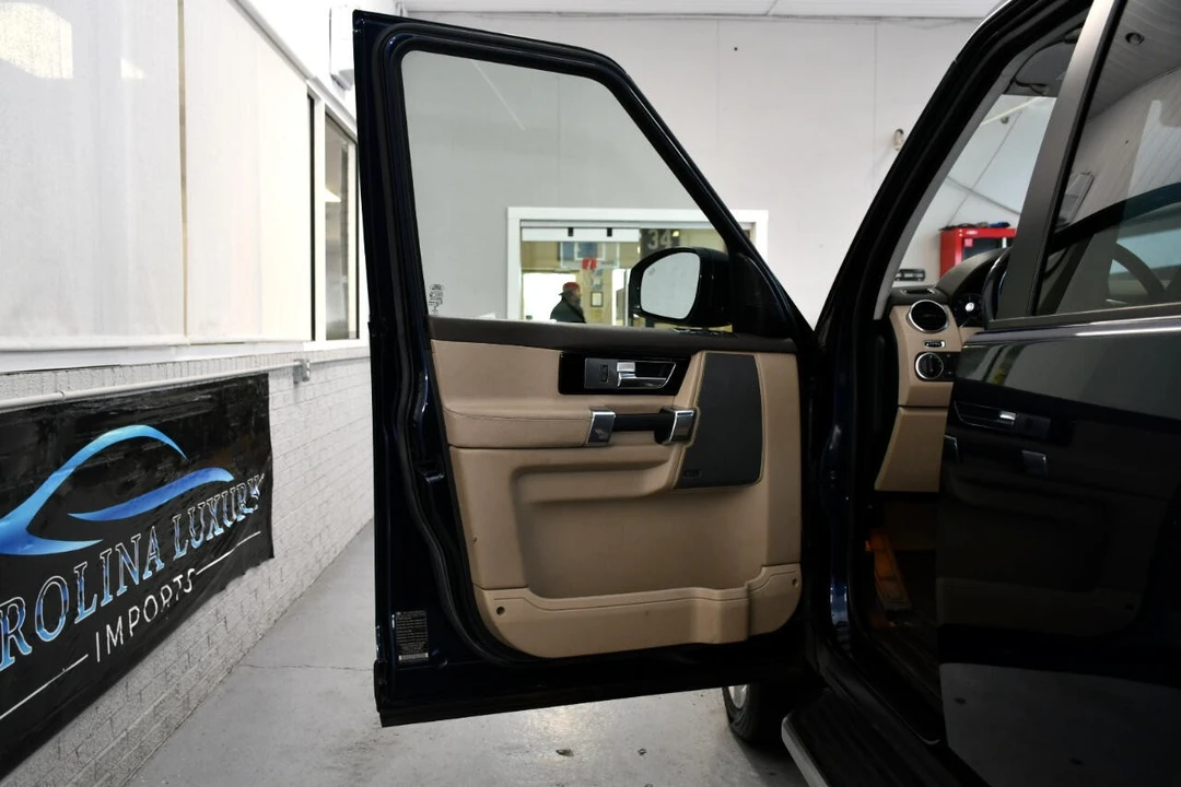 2016 Land Rover Discovery 4th Gen - Image 13 of 21