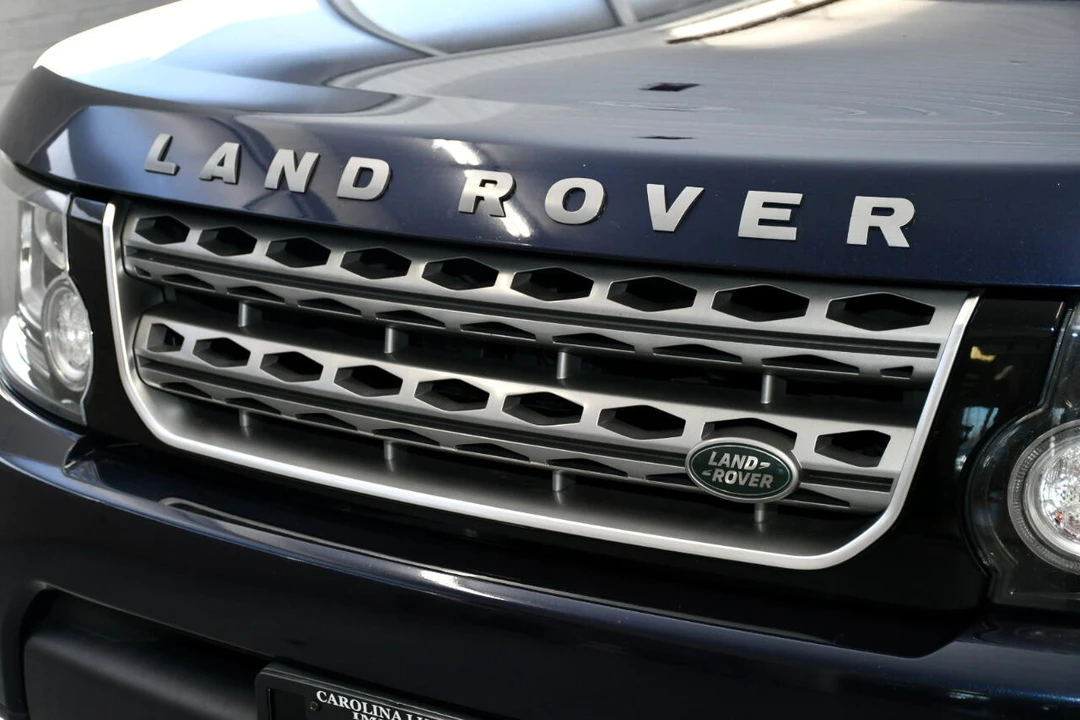 2016 Land Rover Discovery 4th Gen - Image 8 of 21