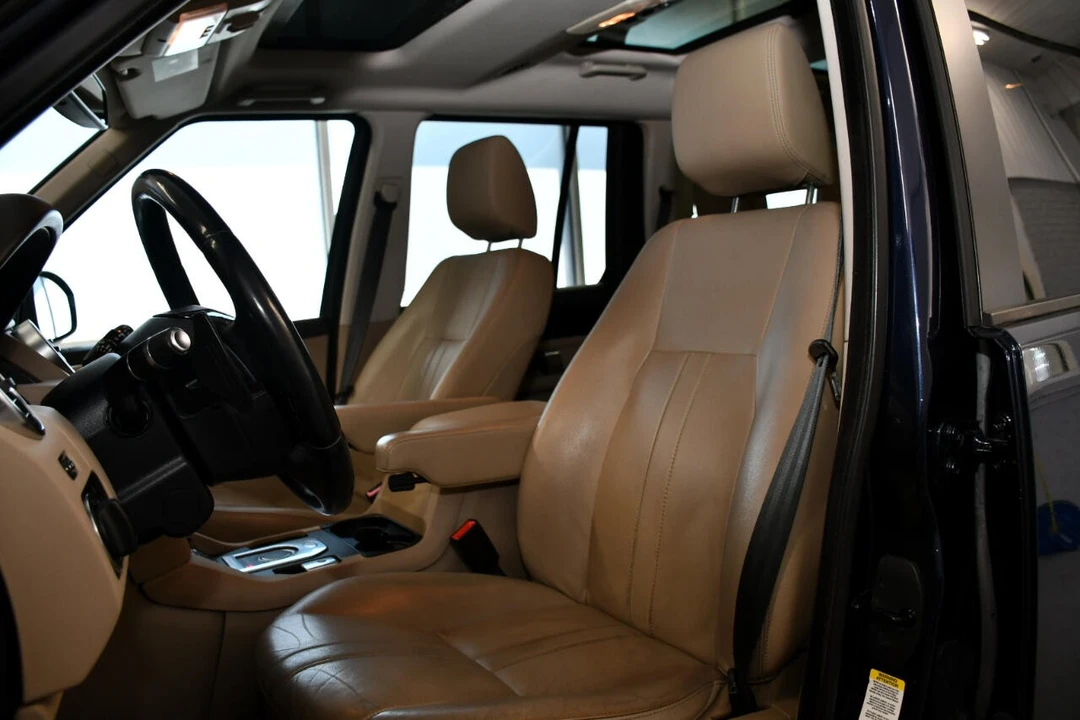 2016 Land Rover Discovery 4th Gen - Image 16 of 21